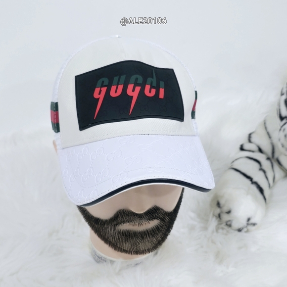 Gucci White and Black Logo Cap - Picture 12 of 16